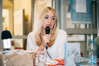 Radmila Karlaš, književnica, o novoj knjizi “Ej, drugovi jel' vam žao”: Ljubav prevazilazi prostor i vrijeme
