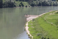 Na obali Drine pronađeno tijelo muškarca