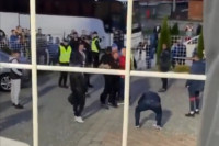 Lalatović htio da se tuče s navijačima koji su ga vrijeđali (VIDEO)