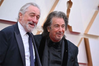 De Niro reagovao na vijest da Al Paćino čeka prinovu