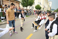 Традиционални дефиле кочија на Духовски уторак
