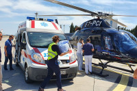 Helikopterski servis Srpske: Na UKC transportovana djevojčica (12) i žena povrijeđene u nesreći u Trebinju