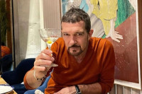 Antonio Banderas čestitao Srbiji: "Nastavljamo da gledamo prema budućnosti"