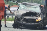 Detalji tragedije kod Kaknja: Majka poginula, otac i djeca povrijeđeni