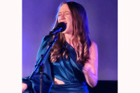Milica Dumanovski prva na festivalu u Kopru