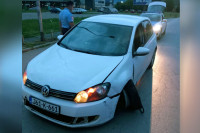 Vozilom "pokupio" saobraćajne znakove, zadobio lakše povrede