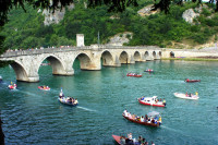 "Višegradska regata" okupila  400 učesnika