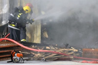 Lokalizovan požar na porodičnoj kući u mjestu Medna