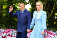 Ko je Marta Fašina? U vezi sa Berluskonijem bila je tri godine, a on joj je ostavio 100 miliona eura