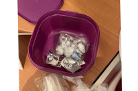 Odbijali da otvore stan, policija nakon upada pronašla drogu
