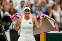 Čehinja Vondroušova osvojila Vimbldon i stigla do prvog grend slema u karijeri