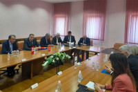 Otkazan sastanak "Trojke", HDZ-a i SNSD-a