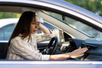 Savjeti za bezbjednu vožnju na plus 40: Zimske gume i dezodorans u automobilu mogu biti kobni tokom vrelina
