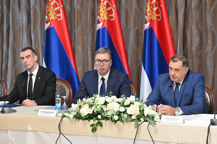 Dodik i Vučić