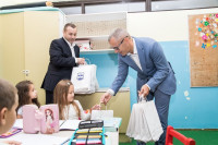 Prnjavor: Pokloni za prvačiće povodom početka nove školske godine