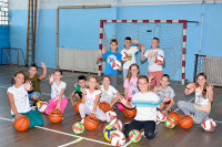 Mozzart obradovao osnovce iz Šekovića i Kostajnice