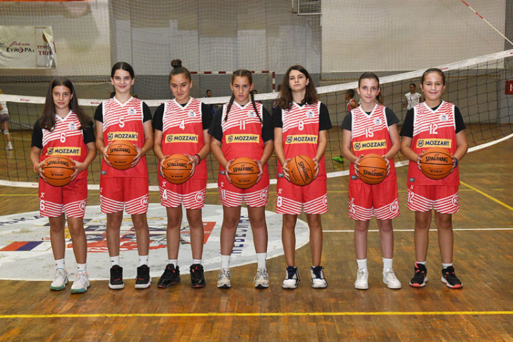 Компанија Mozzart уз спортску породицу Вележ