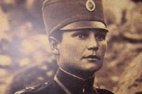 Sjekla je kosu da bi ratovala, dobila ordenje četiri države - ovo je heroina Milunka Savić