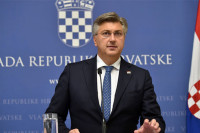 Plenković osudio pjevanje ustaške pjesme na utakmici u Velikoj Gorici