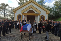 Sahranjen pukovnik Miodrag Suvajac: Predvodio slavni put srbačke brigade