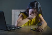 Internet nasilje teško ukrotiti zakonom