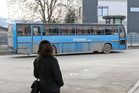 Stanovnici Kneževa autobus čekaju kao ozebao sunce