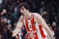 Efes pao pred Zvezdom u Areni!