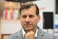 Dejan Aleksić, književnik: Poezija nije oruđe, a ni nastavno sredstvo duha