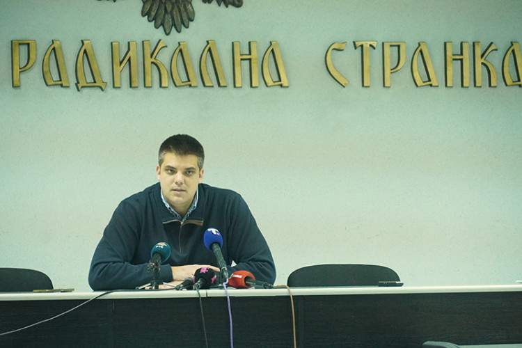 Aleksandar Šešelj