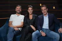 Praznici i darivanje na UNA TV: Božićno izdanje kviza “Jedno pitanje”