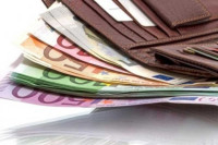 Prije Božića obavezno ubacite ovu sitnicu u novčanik i biće pun para cijele godine