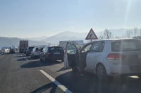 Pet lica povrijeđeno u sudaru dva vozila
