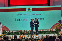 Vučurević ponosan na Medalju zasluga za narod