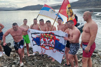 Широм Српске литија и пливање за Часни крст