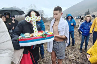 Širom Srpske litija i plivanje za Časni krst FOTO VIDEO