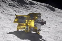 Japan peta zemlja koja se spustila na Mjesec, dva rovera na površini Zemljinog satelita (VIDEO)