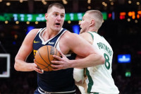 Jokić nezadrživ, 34 poena u dramatičnoj pobedi Denvera u Bostonu VIDEO