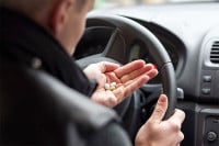 U Banjaluci uhapšen drogiran, a u Kneževu pijani vozač