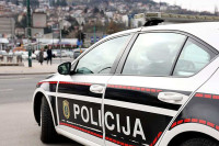 Policija uputila poziv građanima: Prepoznajete li osobe sa fotografije
