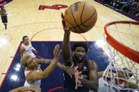 NBA klub strahuje da je Embidova povreda ozbiljnija