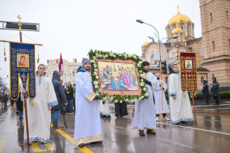 Богојављенско пливање у Бањалуци