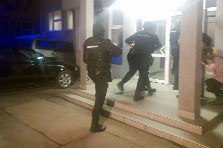 Osumnjičeni za zločin kod Doboja dovedeni u tužilaštvo