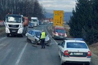 Težak sudar kod Žepča: Kilometarske kolone na magistrali