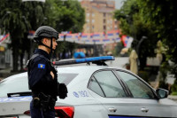 Policija upala u staru Fabriku vijaka u Brnjaku