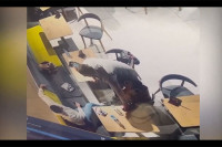 Objavljen snimak napada na Bjelicu (VIDEO)