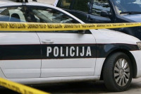 Staricu udario automobil, teško povrijeđena