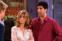 Dženifer Aniston i Dejvid Švimer u reklami za Superbol 2024