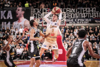 Partizan protutnjao kroz Laktaše