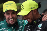 Alonso: Ferari sa Hamiltonom konkurentan za titulu 2025. godine