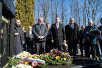 Tomaš: Buduće generacije će naučiti čuvati uspomenu na najhrabrije junake